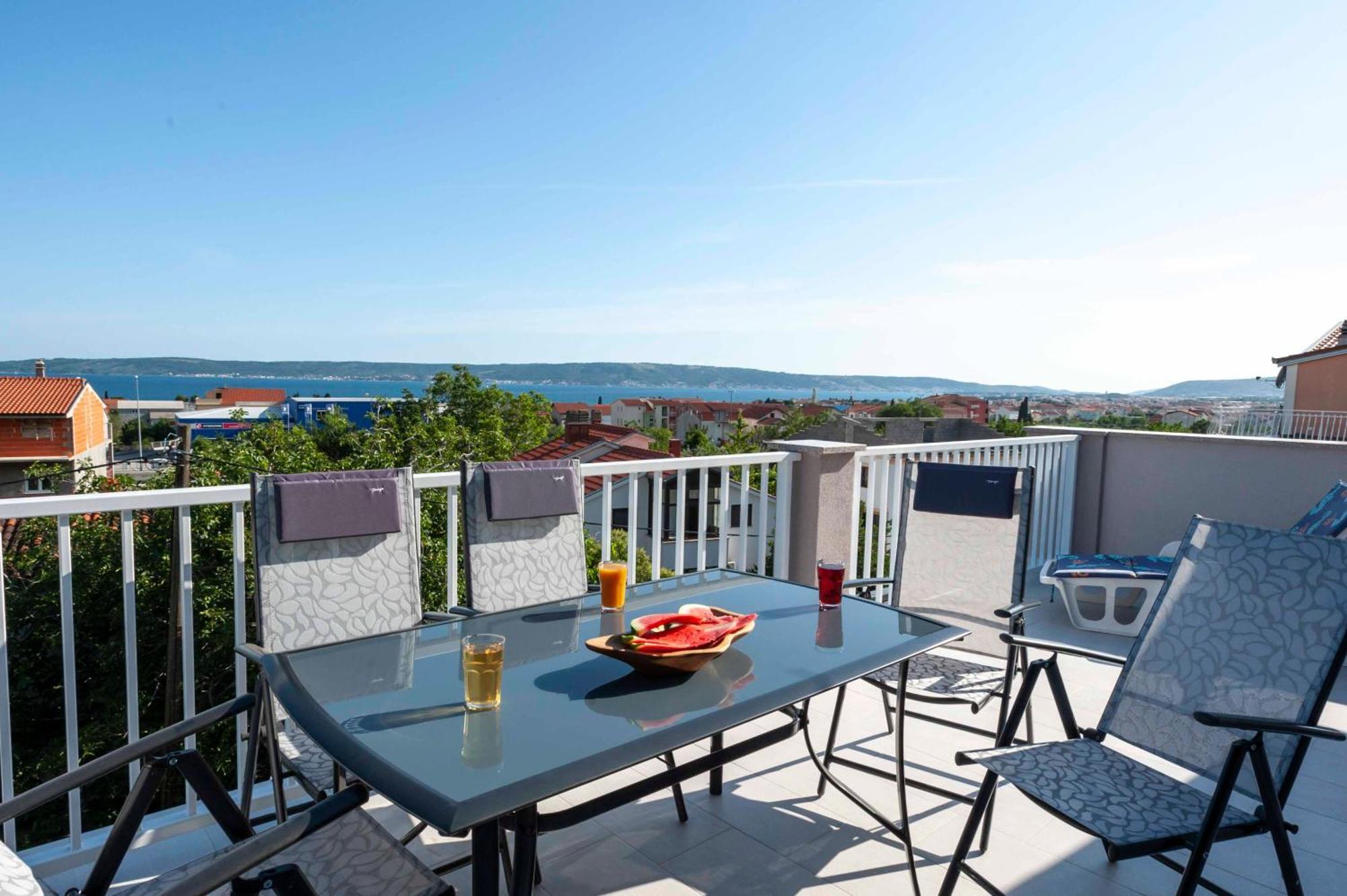 Apartment Sunshine, Sunrise, Sunset Kastela Exterior photo