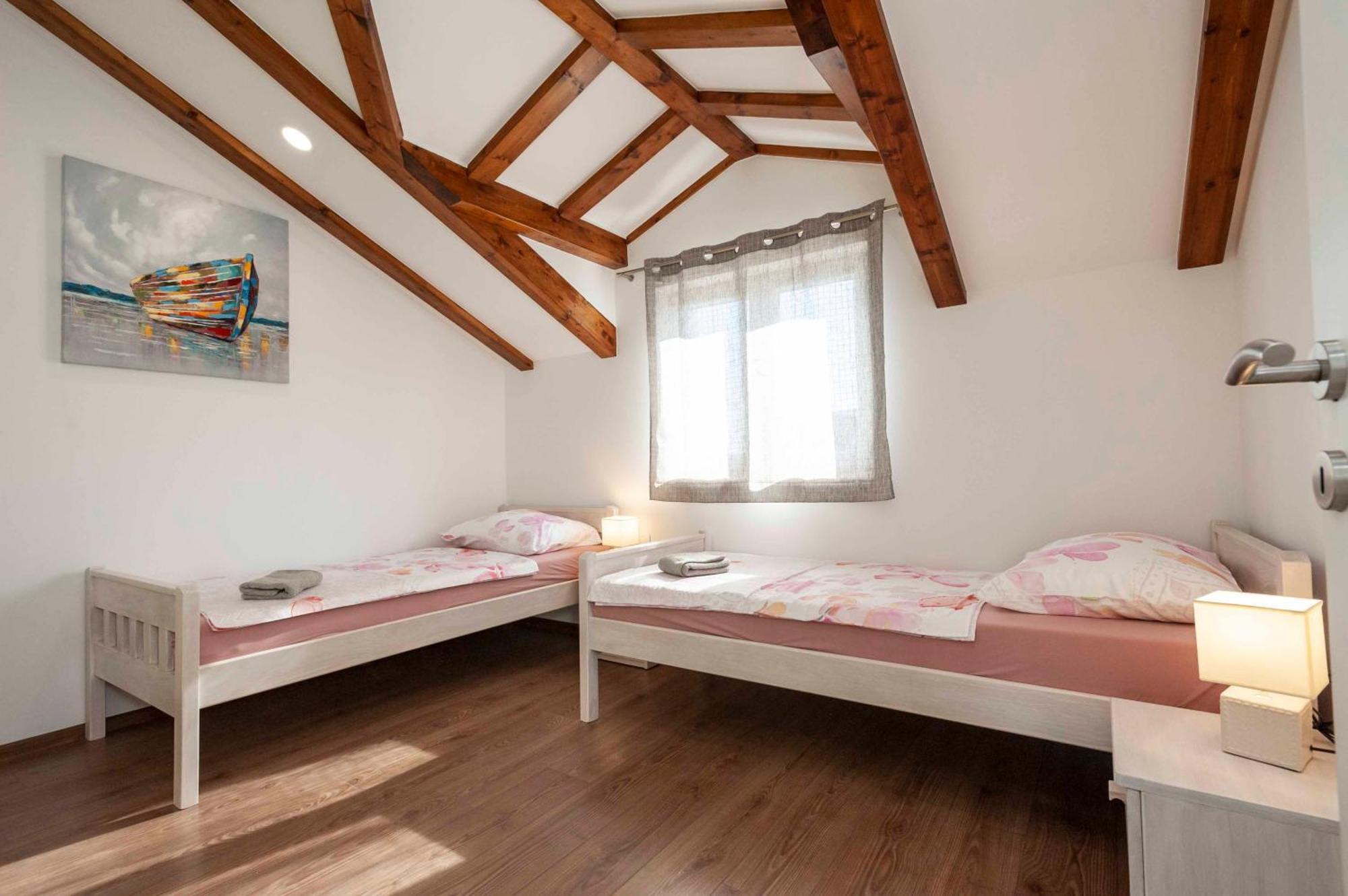 Apartment Sunshine, Sunrise, Sunset Kastela Exterior photo