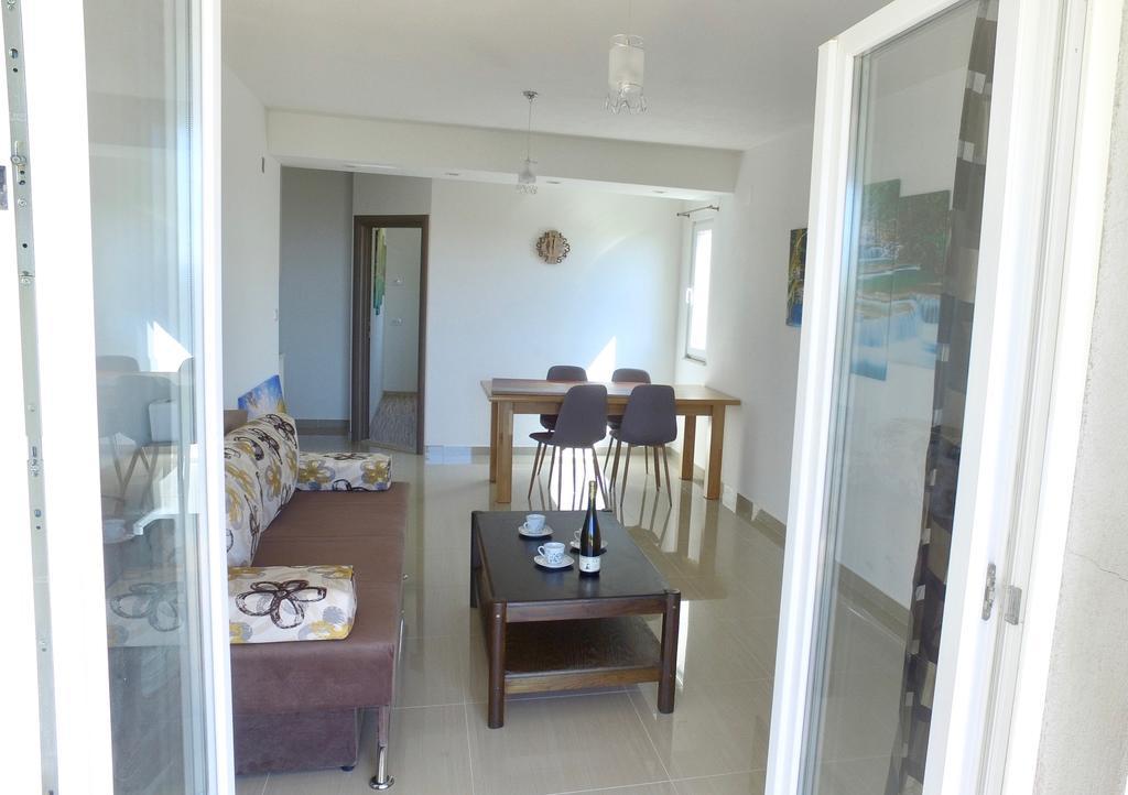 Apartment Sunshine, Sunrise, Sunset Kastela Exterior photo