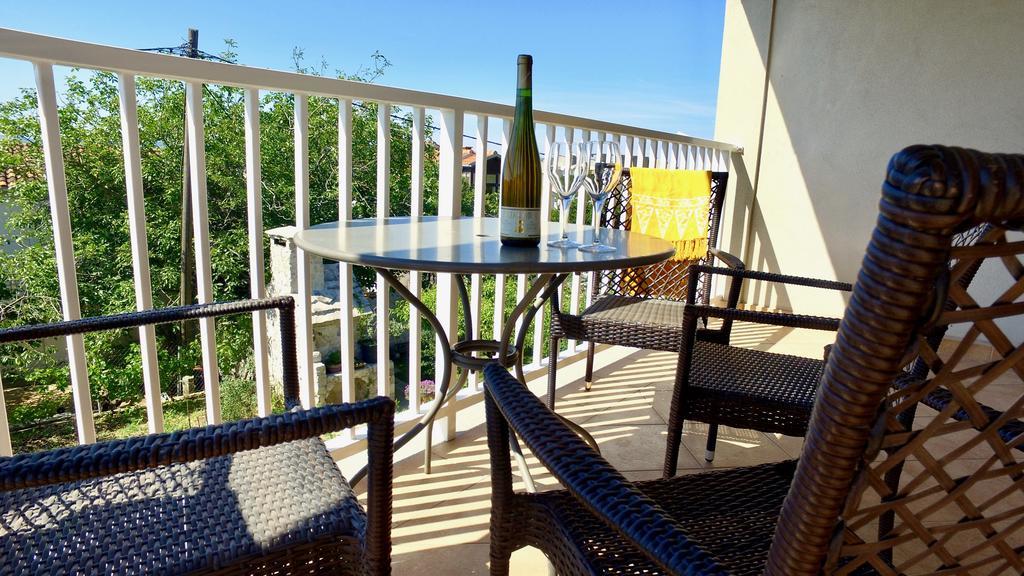 Apartment Sunshine, Sunrise, Sunset Kastela Exterior photo